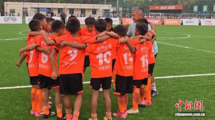 从村超故乡到北京赛场：