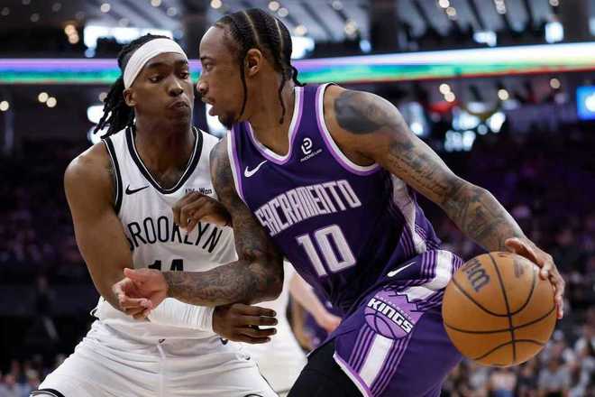 国王逆转送篮网七连败 蒙克三分创赛季新高