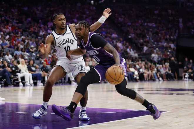 国王逆转送篮网七连败 蒙克三分创赛季新高