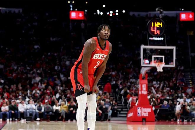 火箭4年5270万签约芬尼史密斯，表现暴跌成战绩拖