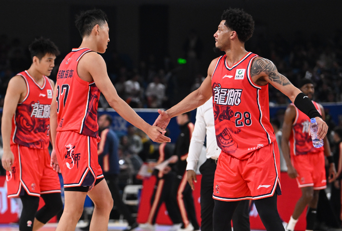 辽宁男篮爆冷负吉林 赵继伟盼救赎迎战广州
