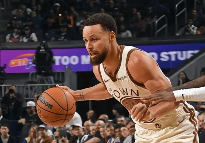 勇士逆转国王终结四连败 巴锡两双成奇兵 波神出