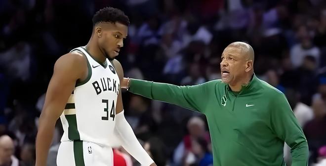 64岁名帅里弗斯宣布退役遭雄鹿拒绝，转任顾问引