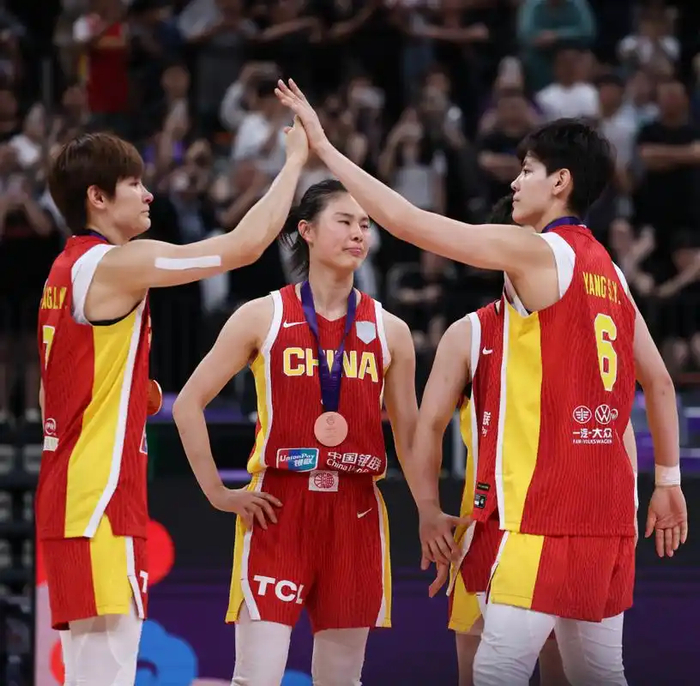 中国女篮世界杯分组遇强敌 前八之路荆棘密布